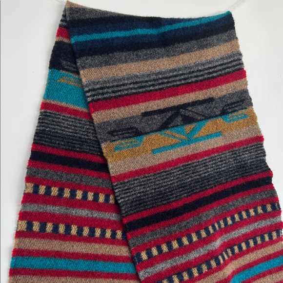 Pendleton Wool Scarf - Picture 4 of 9